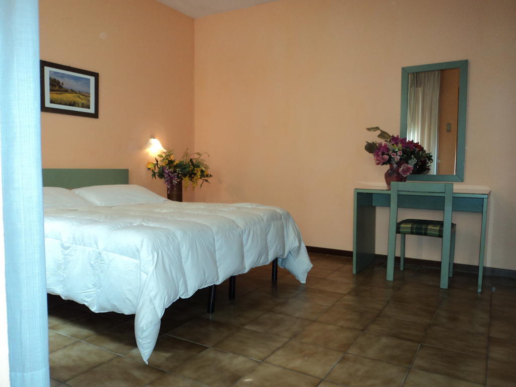 Zenith Hotel Montecatini Terme Bilik gambar