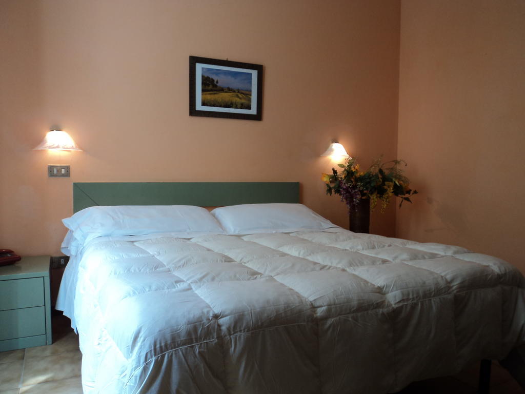 Zenith Hotel Montecatini Terme Bilik gambar
