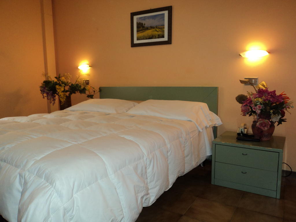 Zenith Hotel Montecatini Terme Bilik gambar